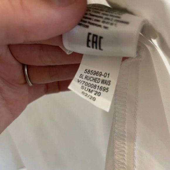 Banana Republic Poplin Shirt Dress with flare hem - Picture 5 of 5